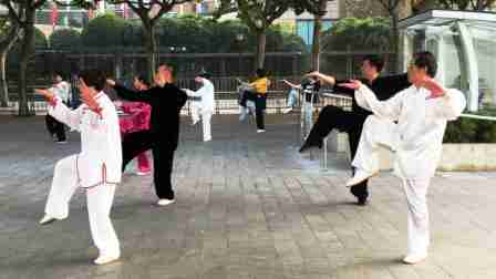 Tai Chi in the park in China