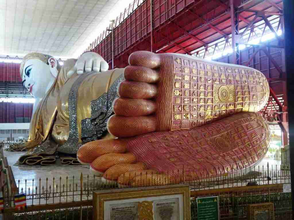 reclining Buddha at the Chauk Htat Kyi Pagoda, Yangon, Myanmar