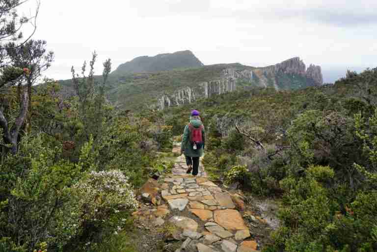 The perfect 10 days in Tasmania itinerary for a solo road trip hiking to Cape Pillar on the Tasman Peninsula