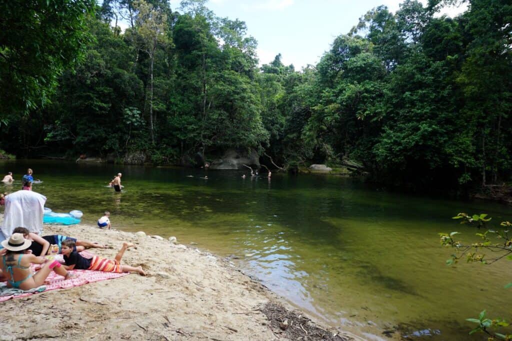 Babinda Boulders, a river beach and swimming spot in the rainforest