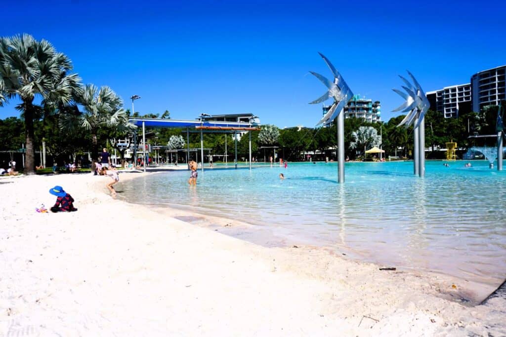 The Cairns Esplanade swimming pool